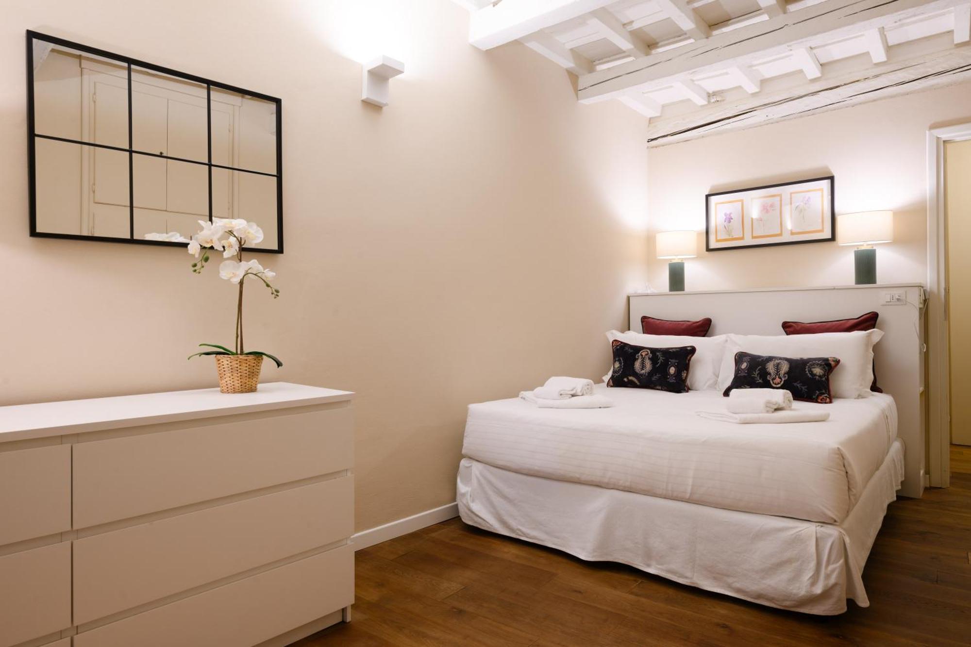 Santa Croce Charming Apartment フィレンツェ エクステリア 写真